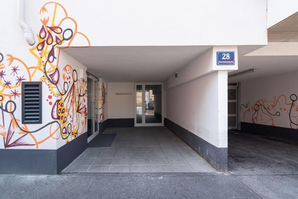 Neu Und Hell In Zentraler Ruhelage Mit Parkplatz Apartment Wien Ngoại thất bức ảnh