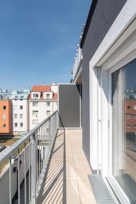 Neu Und Hell In Zentraler Ruhelage Mit Parkplatz Apartment Wien Ngoại thất bức ảnh