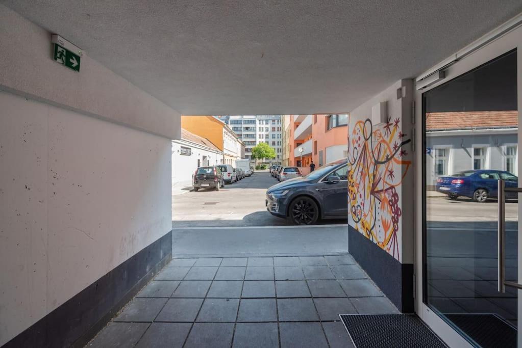 Neu Und Hell In Zentraler Ruhelage Mit Parkplatz Apartment Wien Ngoại thất bức ảnh