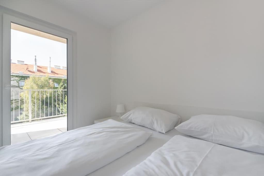 Neu Und Hell In Zentraler Ruhelage Mit Parkplatz Apartment Wien Ngoại thất bức ảnh