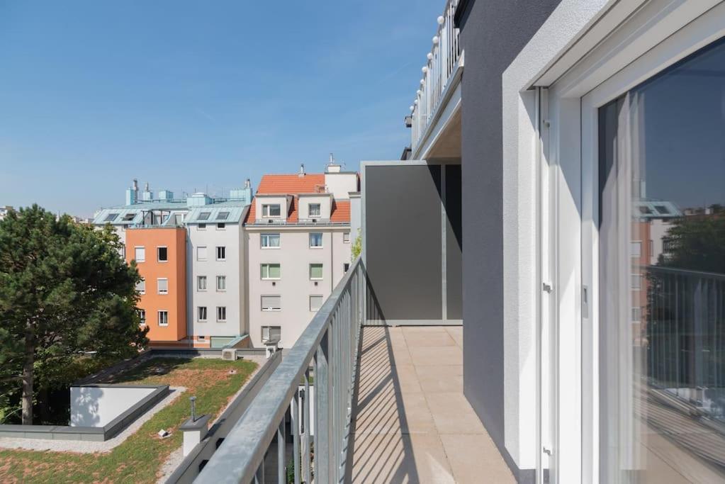 Neu Und Hell In Zentraler Ruhelage Mit Parkplatz Apartment Wien Ngoại thất bức ảnh